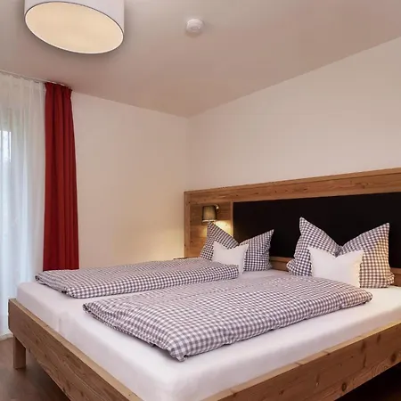 Bachtelmuehle 4*