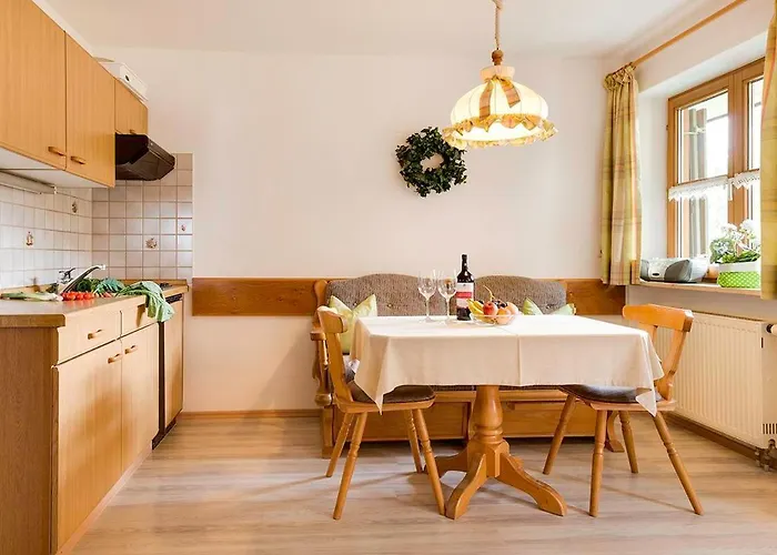 Bachtelmühle Gasthof 4*